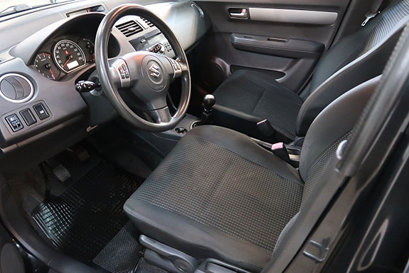 Suzuki Swift 9 of 18