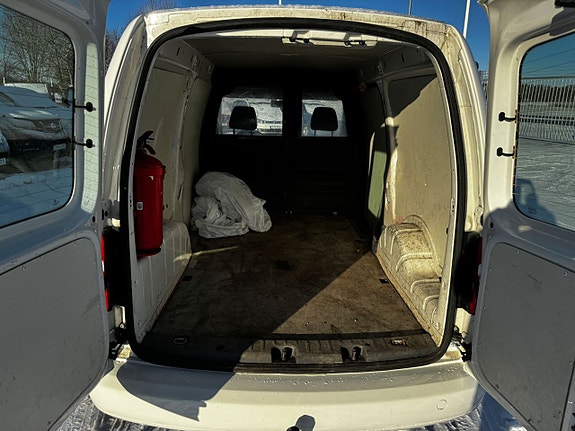 Volkswagen Caddy Maxi 13 of 18