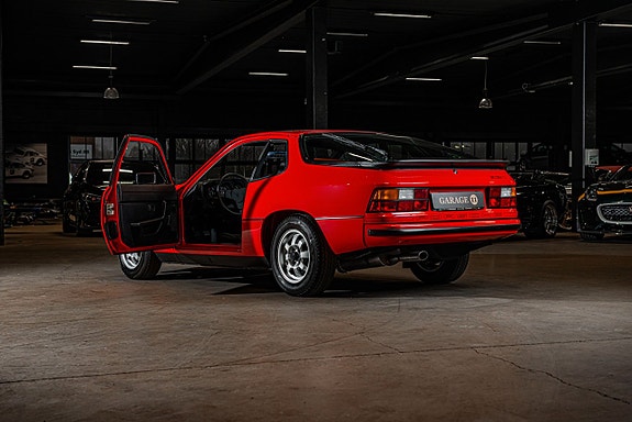 Porsche 924 8 of 27