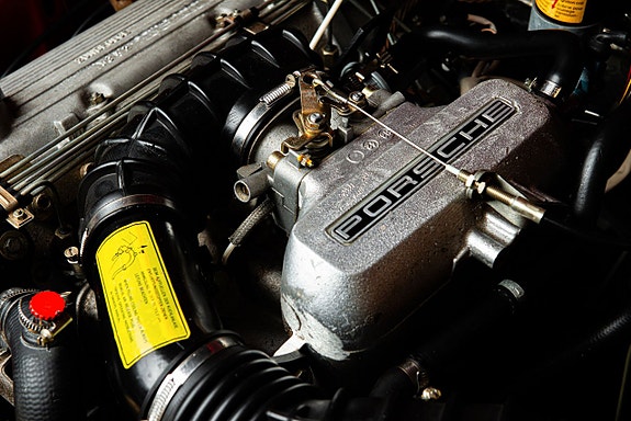 Porsche 924 21 of 27