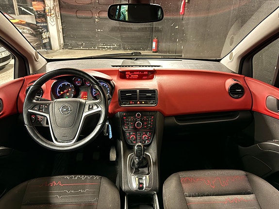 Opel Meriva 12 of 19