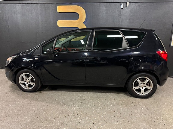 Opel Meriva 2 of 5