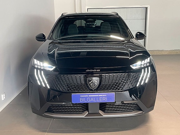 Peugeot 5008 3 of 5