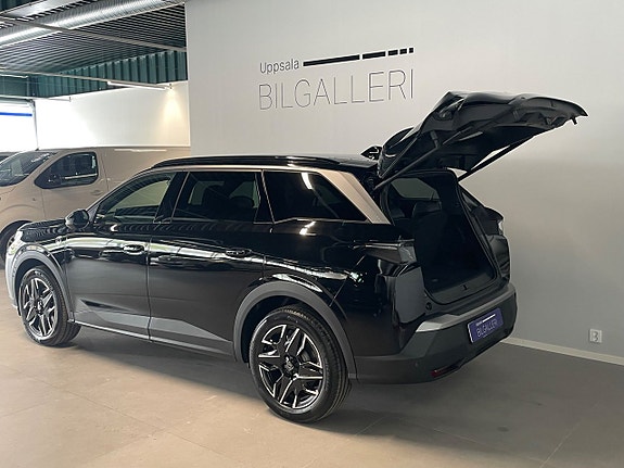 Peugeot 5008 5 of 5