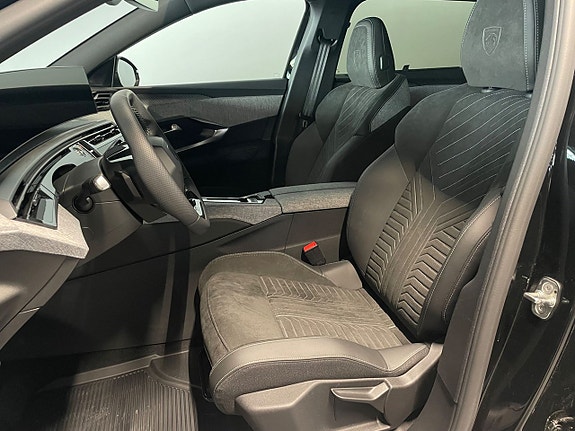 Peugeot 5008 11 of 23