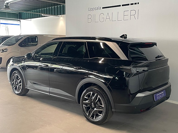Peugeot 5008 4 of 5