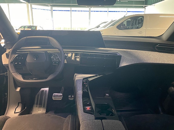 Peugeot 5008 16 of 23