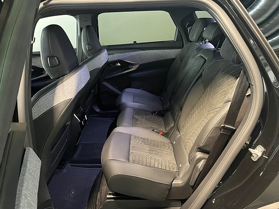 Peugeot 5008 13 of 23
