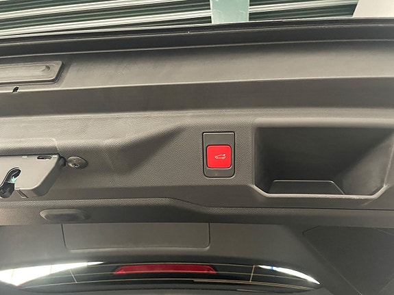 Peugeot 5008 21 of 23