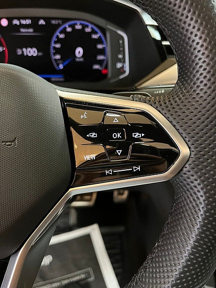 Volkswagen Arteon 20 of 30