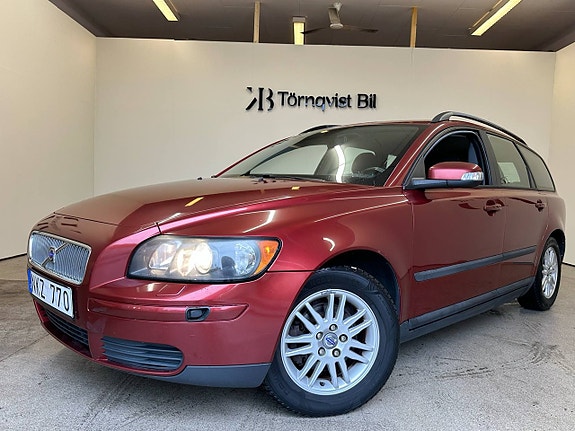 Volvo V50 2 of 5