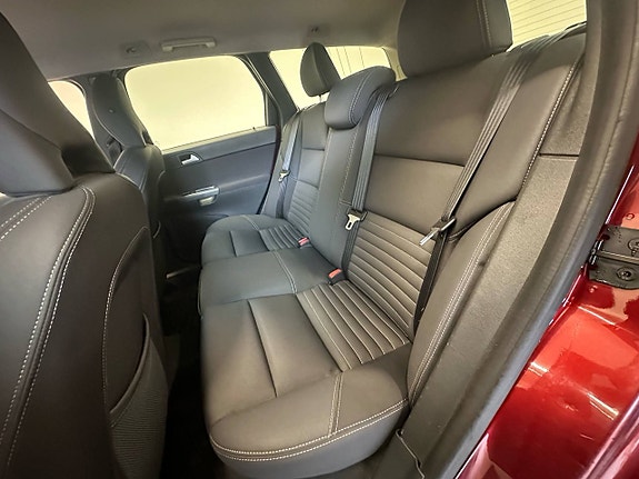 Volvo V50 8 of 13