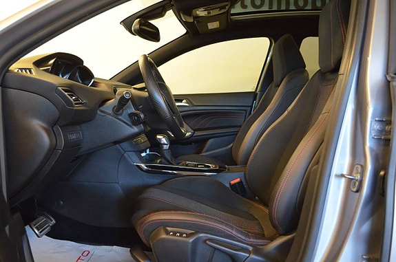Peugeot 308 7 of 20