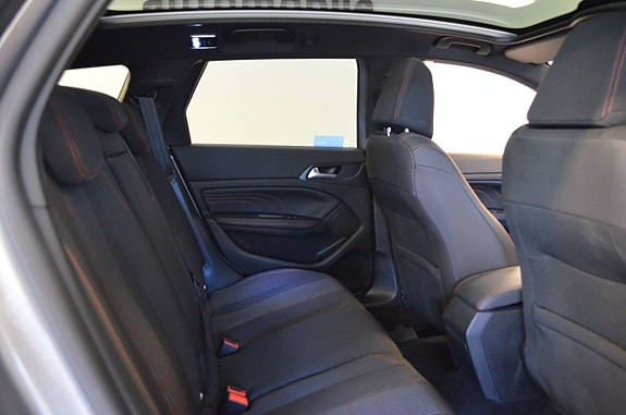 Peugeot 308 18 of 20