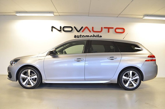 Peugeot 308 4 of 20