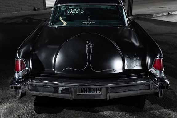 Lincoln Continental 7 of 20