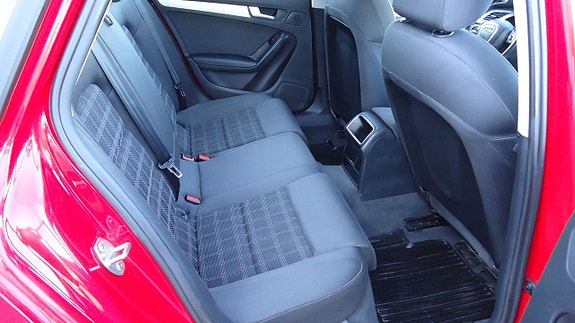 Audi A4 12 of 17