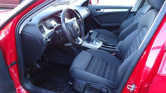 Audi A4 9 of 17