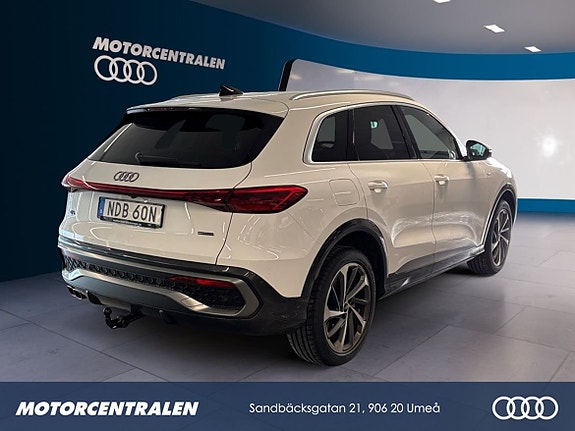 Audi Q5 6 of 11