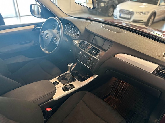 BMW X3 10 of 12