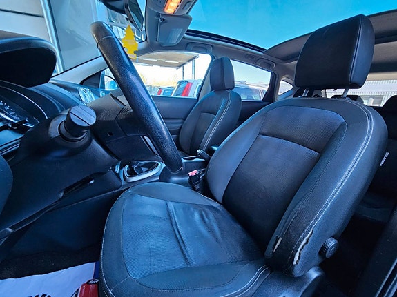 Nissan Qashqai 16 of 19