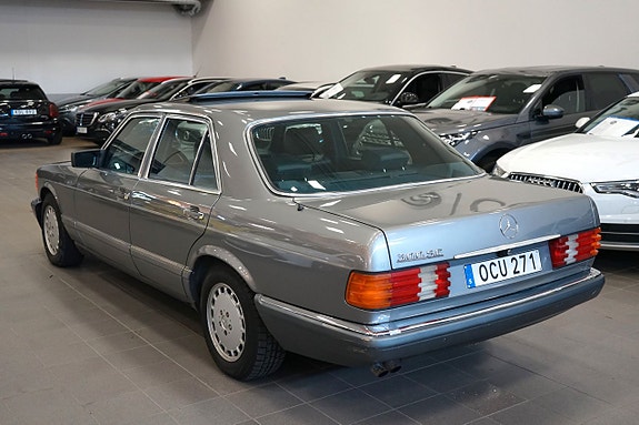 Mercedes-Benz 300 SE 5 of 5