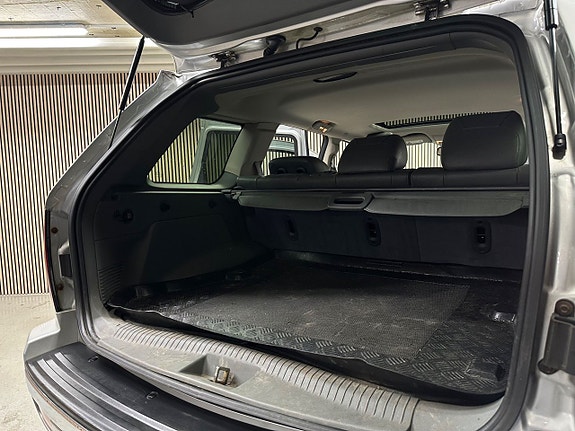 Jeep Grand Cherokee 24 of 24