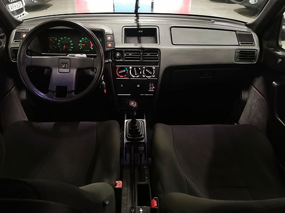 Citroen BX 14 of 18