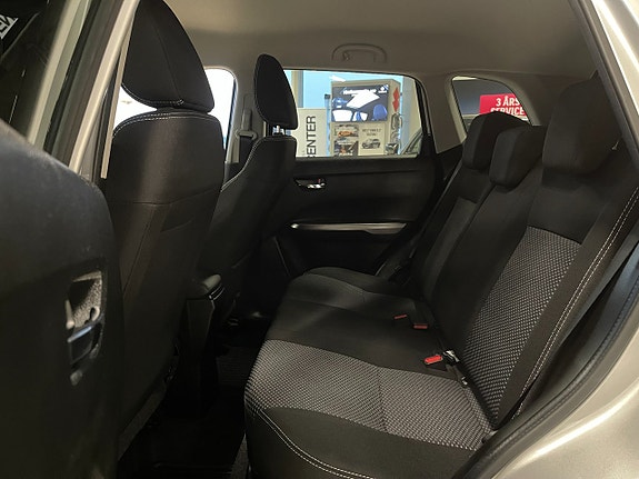 Suzuki Vitara 12 of 19
