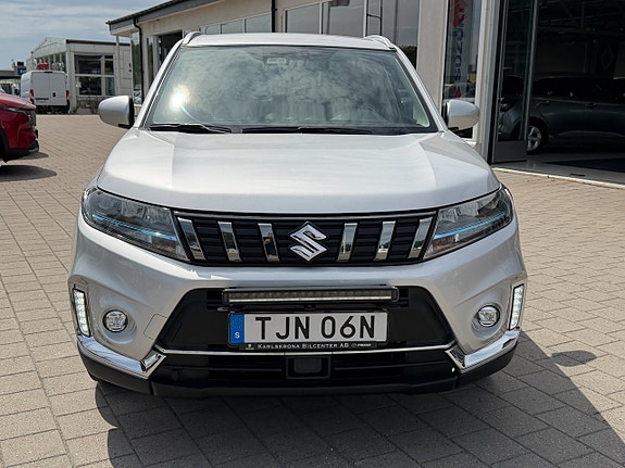 Suzuki Vitara 3 of 5