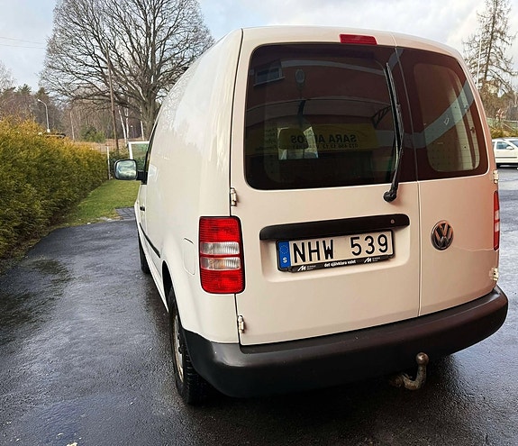 Volkswagen Caddy 16 of 19