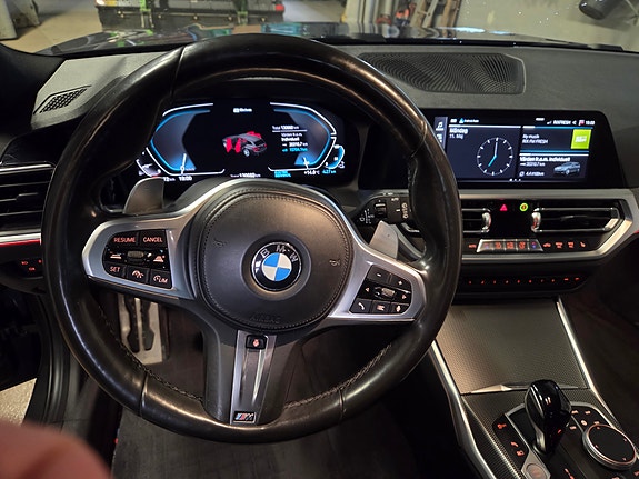 BMW 330e 16 of 20