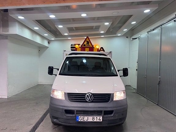 Volkswagen Transporter 2 of 5