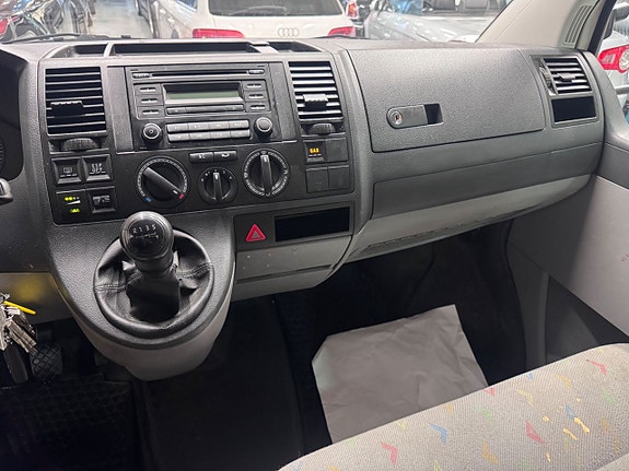Volkswagen Transporter 7 of 12