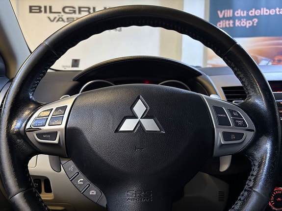 Mitsubishi Outlander 17 of 19