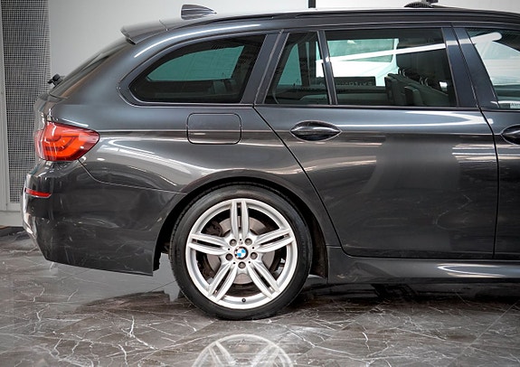 BMW 520 9 of 22