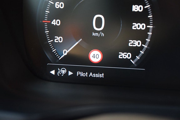 Volvo V60 19 of 26