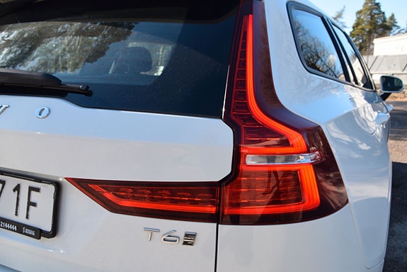 Volvo V60 23 of 26