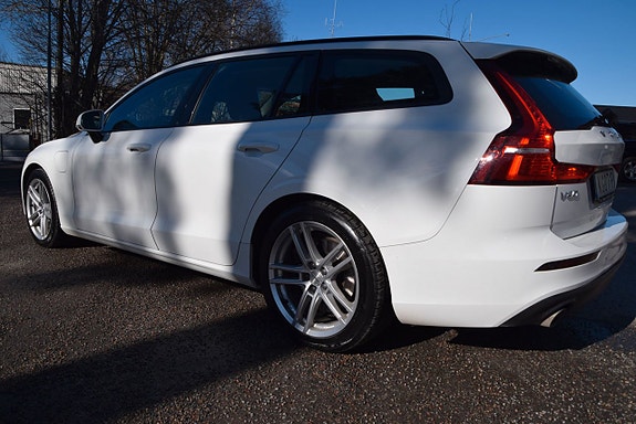 Volvo V60 6 of 26
