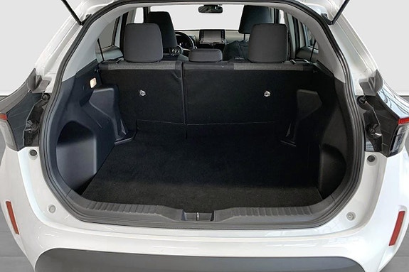 Toyota Yaris Cross 11 of 13
