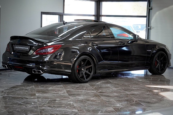 Mercedes-Benz CLS63 4 of 5