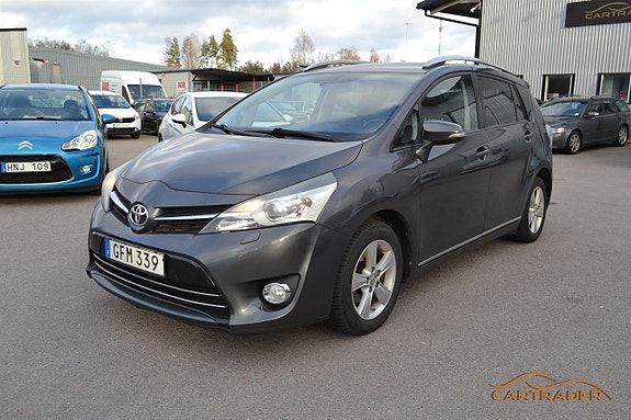 Toyota Verso 3 of 5