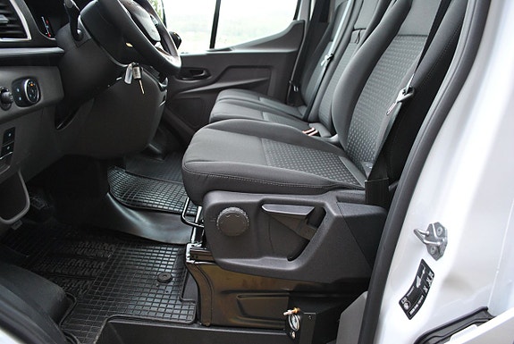 Ford Transit 7 of 20