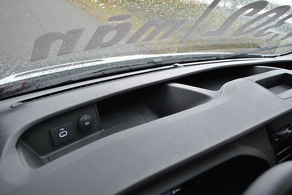 Ford Transit 17 of 20