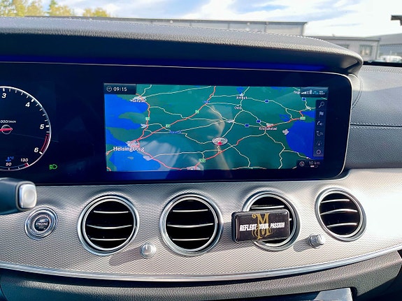 Mercedes-Benz E220 d 15 of 28