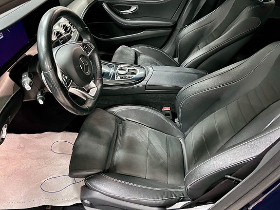 Mercedes-Benz E220 d 21 of 28