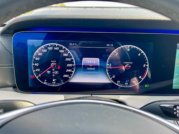 Mercedes-Benz E220 d 16 of 28