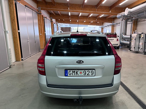 Kia Ceed 13 of 15