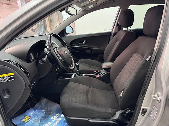 Kia Ceed 7 of 15