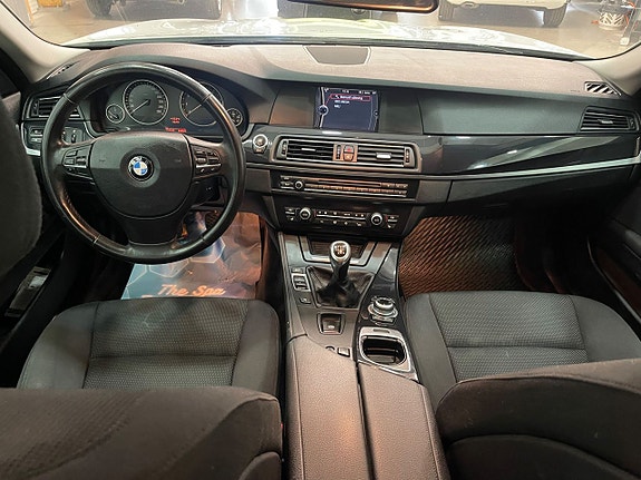 BMW 528 8 of 18